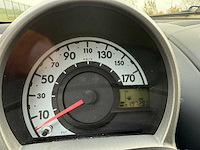 Toyota aygo 1.0-12v + , 28-hhd-6 - afbeelding 8 van  16