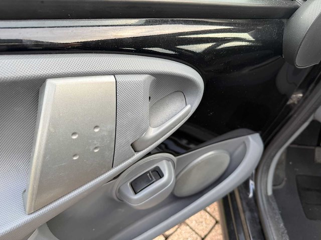 Toyota aygo 1.0-12v + , 28-hhd-6 - afbeelding 9 van  16