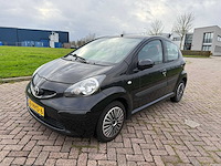Toyota aygo 1.0-12v + , 28-hhd-6 - afbeelding 1 van  16