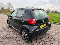 Toyota aygo 1.0-12v + , 28-hhd-6 - afbeelding 11 van  16