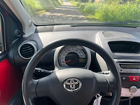 Toyota aygo 1.0-12v + , 35-hfl-7 - afbeelding 10 van  19