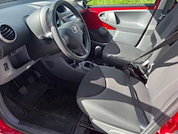 Toyota aygo 1.0-12v + , 35-hfl-7 - afbeelding 17 van  19