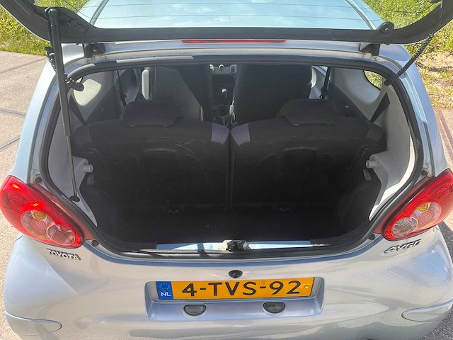Toyota aygo 1.0-12v, 4-tvs-92 - afbeelding 3 van  11