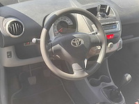 Toyota aygo 1.0-12v, 4-tvs-92 - afbeelding 8 van  11