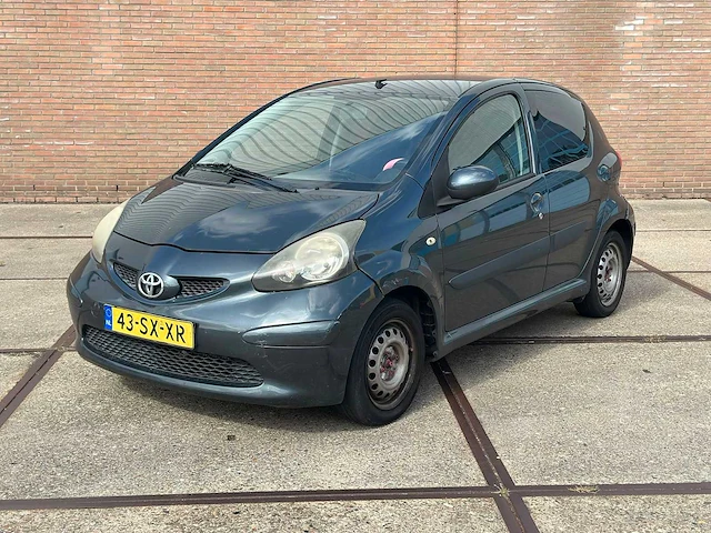 Toyota aygo 1.0-12v + , 43-sx-xr - afbeelding 1 van  11