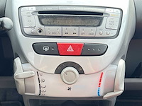 Toyota aygo 1.0-12v | 60-xp-bk - afbeelding 20 van  25