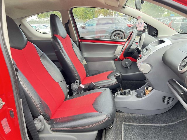 Toyota aygo 1.0-12v | 60-xp-bk - afbeelding 22 van  25