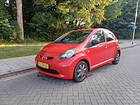 Toyota aygo 1.0-12v , 92-zn-zx - afbeelding 1 van  8