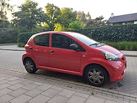 Toyota aygo 1.0-12v , 92-zn-zx - afbeelding 8 van  8