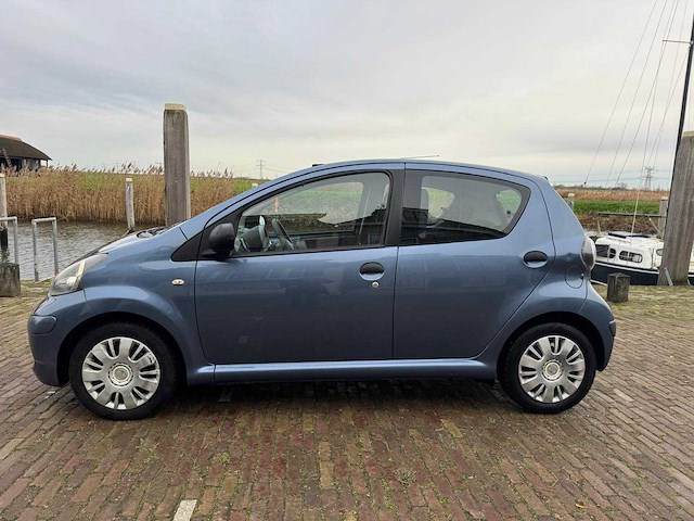 Toyota aygo 1.0-12v access 92-kgx-4 - afbeelding 10 van  10