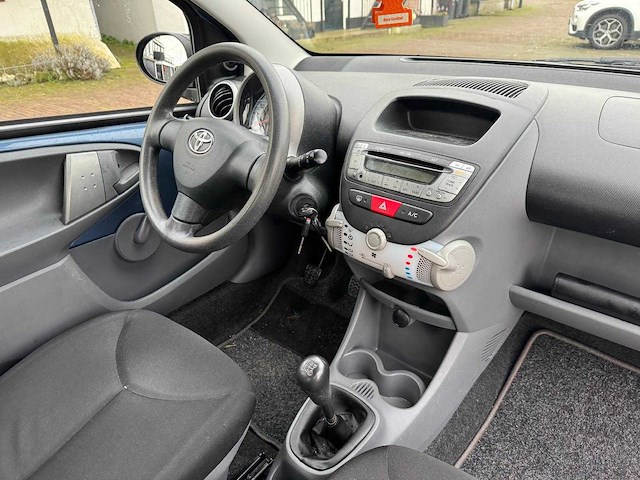Toyota aygo 1.0-12v access 92-kgx-4 - afbeelding 5 van  10