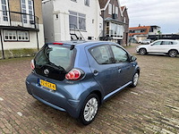 Toyota aygo 1.0-12v access 92-kgx-4 - afbeelding 7 van  10