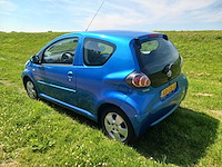 Toyota aygo 1.0-12v access , kb-178-x - afbeelding 8 van  12