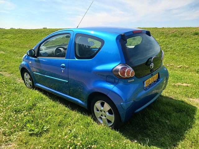 Toyota aygo 1.0-12v access , kb-178-x - afbeelding 6 van  8