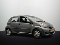 Toyota aygo 1.0-12v aspiration green 2010 - afbeelding 3 van  19