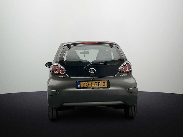Toyota aygo 1.0-12v aspiration green 2010 - afbeelding 17 van  19