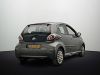 Toyota aygo 1.0-12v aspiration green 2010 - afbeelding 18 van  19