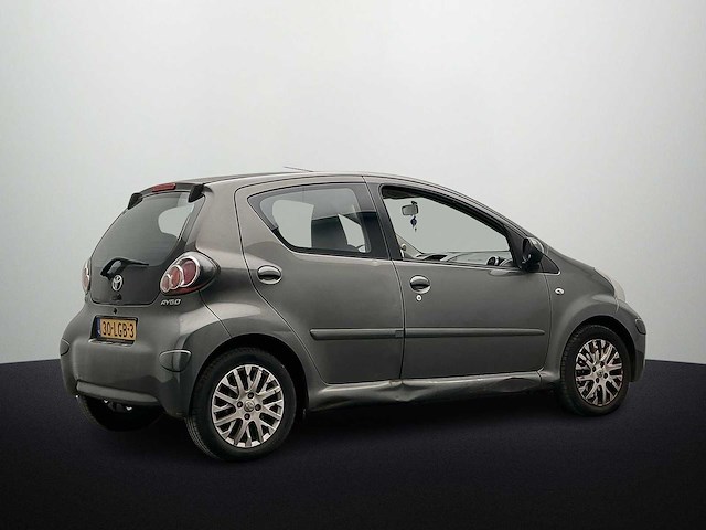 Toyota aygo 1.0-12v aspiration green 2010 - afbeelding 19 van  19