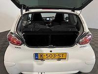 Toyota aygo 1.0-12v aspiration navigator, k-503-st - afbeelding 8 van  21