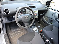 Toyota aygo 1.0-12v + automaat 2008, 24-nsr-3 - afbeelding 2 van  29