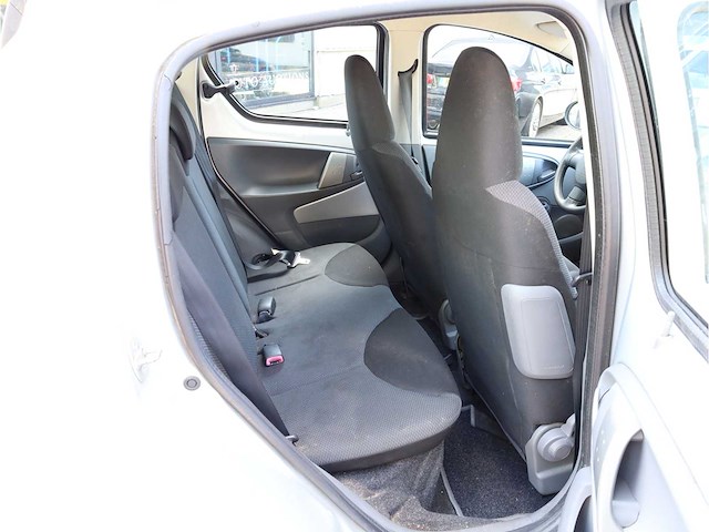 Toyota aygo 1.0-12v + automaat 2008, 24-nsr-3 - afbeelding 15 van  29