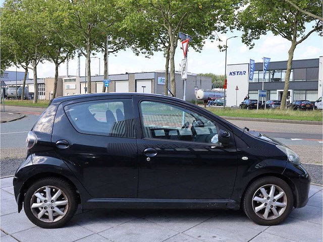 Toyota aygo 1.0-12v comfort 2009, 90-kdt-3 - afbeelding 19 van  22
