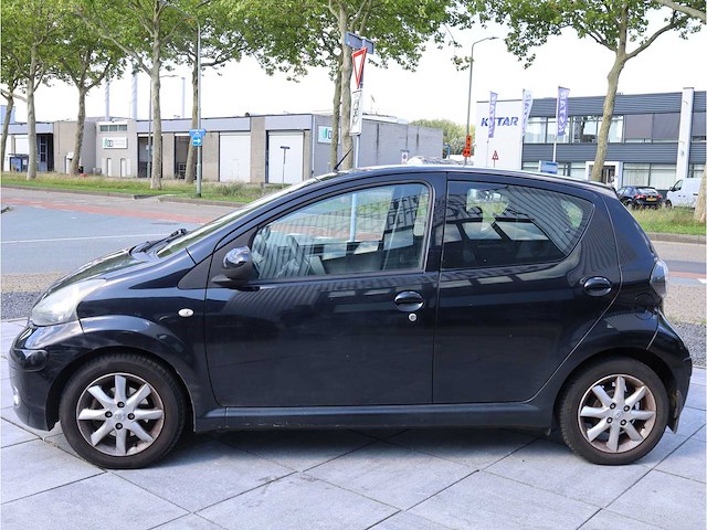 Toyota aygo 1.0-12v comfort 2009, 90-kdt-3 - afbeelding 12 van  22