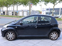 Toyota aygo 1.0-12v comfort 2009, 90-kdt-3 - afbeelding 12 van  22