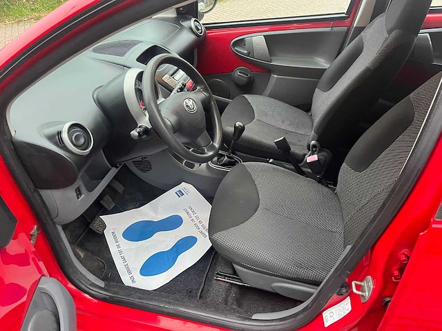 Toyota aygo 1.0-12v comfort , 47-khs-3 - afbeelding 9 van  21