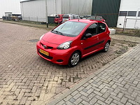 Toyota aygo 1.0-12v comfort , 47-khs-3 - afbeelding 1 van  21