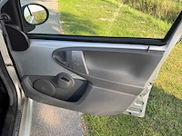 Toyota aygo 1.0-12v comfort 5 deurs 47-lrv-1 - afbeelding 13 van  15