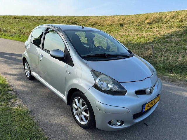 Toyota aygo 1.0-12v comfort 5 deurs 47-lrv-1 - afbeelding 6 van  15