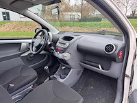 Toyota aygo 1.0 12v cool, 35-phf-4 - afbeelding 4 van  6