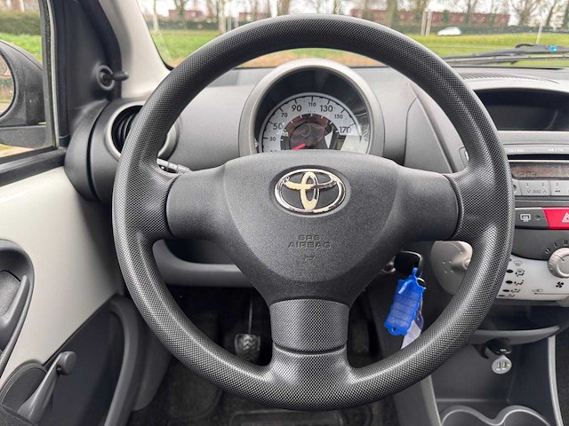 Toyota aygo 1.0 12v cool, 35-phf-4 - afbeelding 5 van  6