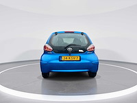 Toyota aygo 1.0-12v dynamic blue 5-deurs | 34-ksv-7 - afbeelding 3 van  22