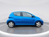 Toyota aygo 1.0-12v dynamic blue 5-deurs | 34-ksv-7 - afbeelding 7 van  22