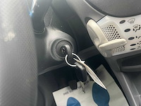 Toyota aygo 1.0-12v dynamic blue , 95-jbf-6 - afbeelding 5 van  14