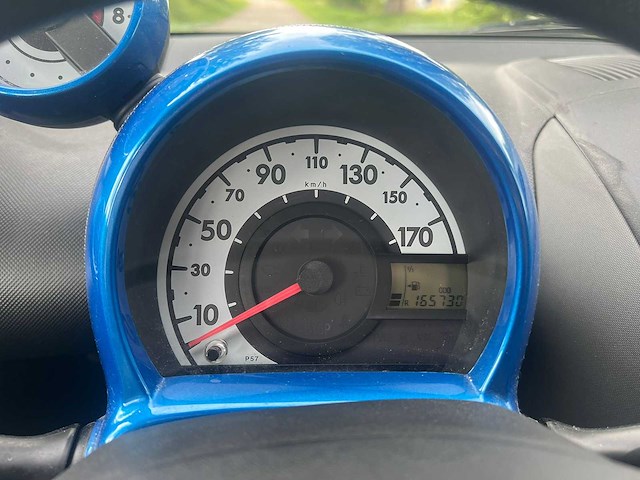 Toyota aygo 1.0-12v dynamic blue , 95-jbf-6 - afbeelding 3 van  18