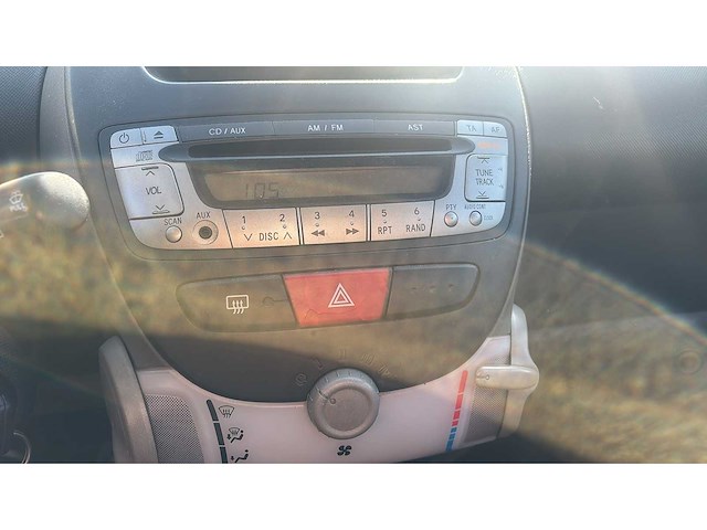 Toyota aygo 1.0-12v | l-859-zg i - afbeelding 2 van  12
