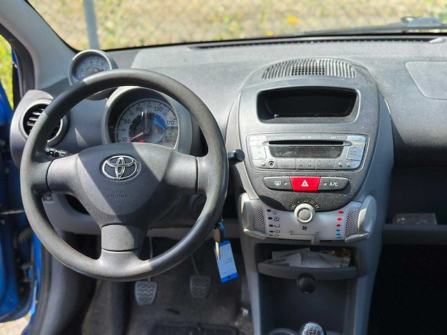 Toyota aygo 1.0-12v now, 15tfj6 - afbeelding 10 van  14
