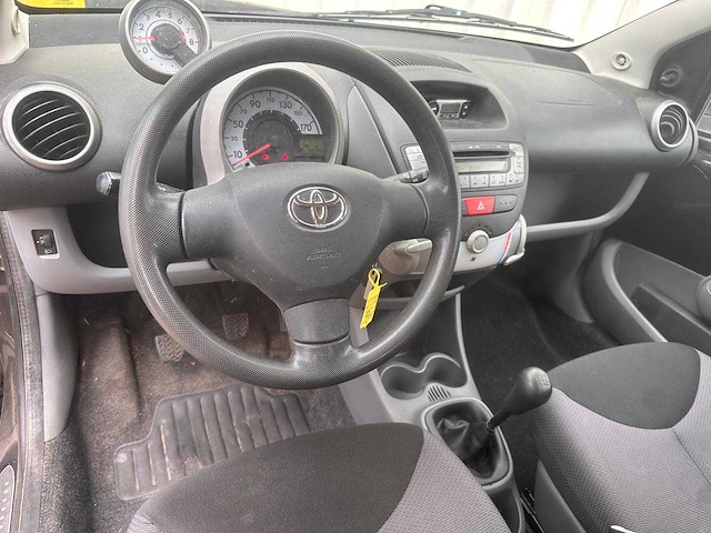 Toyota aygo 1.0 12v plus, 05-zl-hs - afbeelding 11 van  14