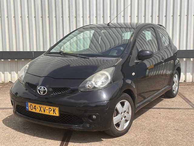 Toyota aygo 1.0 12v sport, 04-xv-pk - afbeelding 1 van  14
