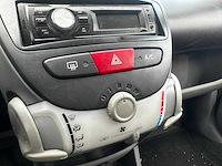 Toyota aygo 1.0 12v, sz-234-f - afbeelding 9 van  10