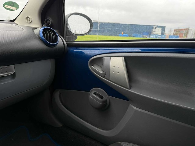 Toyota aygo 1.0 12v, xb-251-t - afbeelding 13 van  15