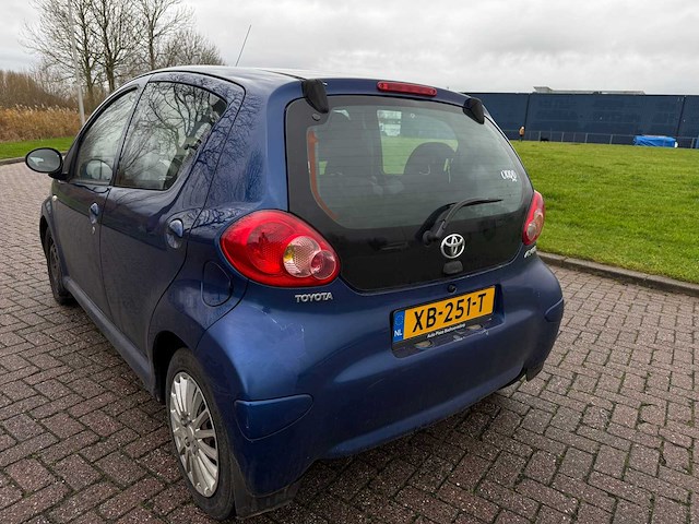 Toyota aygo 1.0 12v, xb-251-t - afbeelding 4 van  15