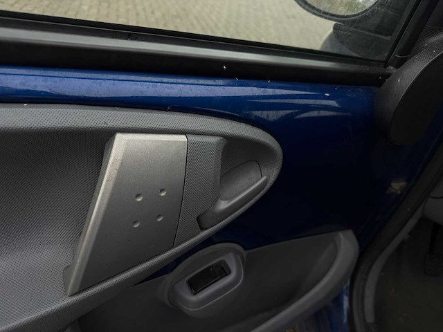 Toyota aygo 1.0 12v, xb-251-t - afbeelding 8 van  15