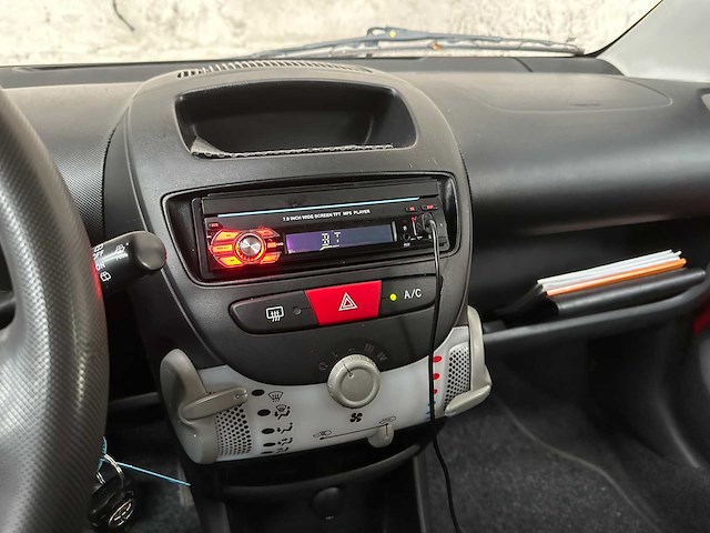 Toyota aygo 1.0 vvt-i access 28pk 2013, kt-612-x - afbeelding 16 van  34