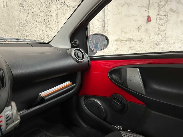 Toyota aygo 1.0 vvt-i access 28pk 2013, kt-612-x - afbeelding 18 van  34