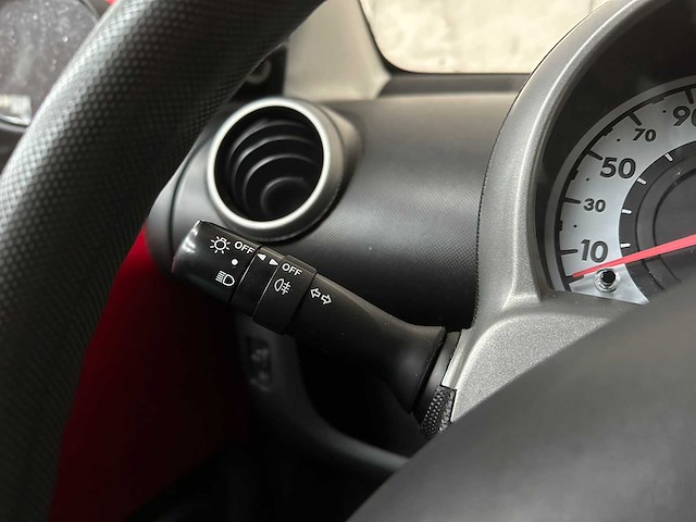 Toyota aygo 1.0 vvt-i access 28pk 2013, kt-612-x - afbeelding 13 van  34