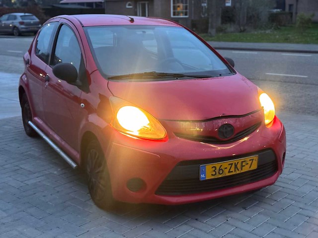 Toyota aygo 1.0 vvt i access, 36-zkf-7 - afbeelding 3 van  7